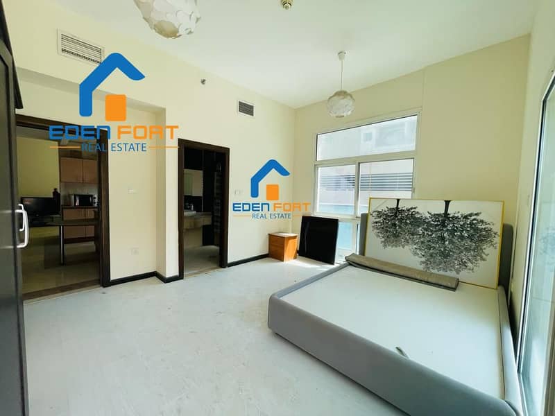 7 BEAUTIFUL UNFURNISHED 2BHK IN ZENITH TOWER A1