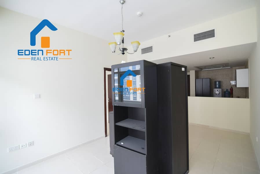 5 AMAZING OFFER UNFURNISHED 1BHK IN SPORTS CITY
