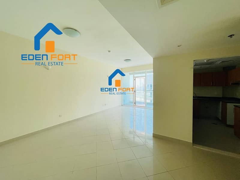 10 Spacious Unfurnished 1 BHK In Hub Canal 1 DSC . . . .