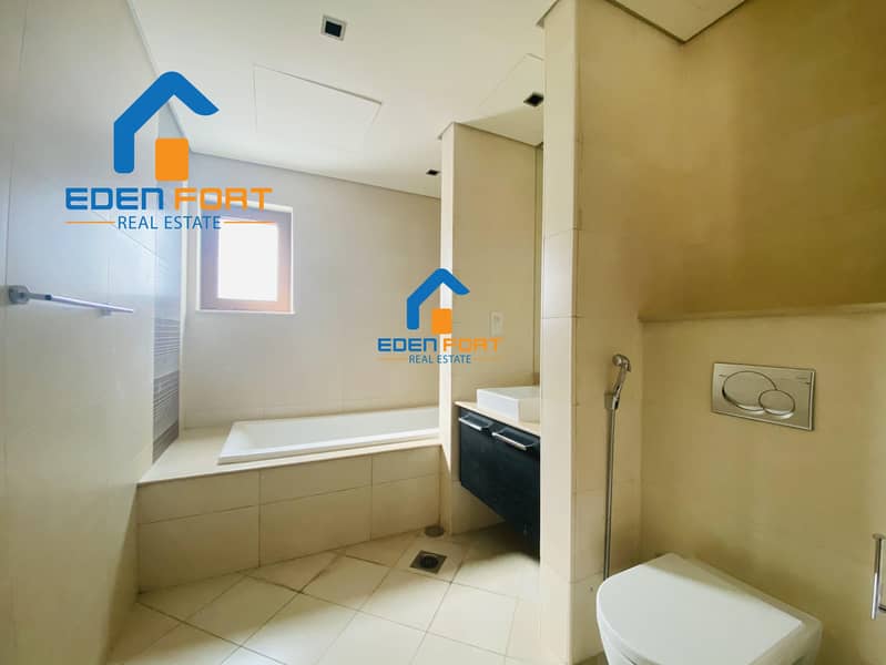 10 Independent 3BR Corner Villa in Al Furjan