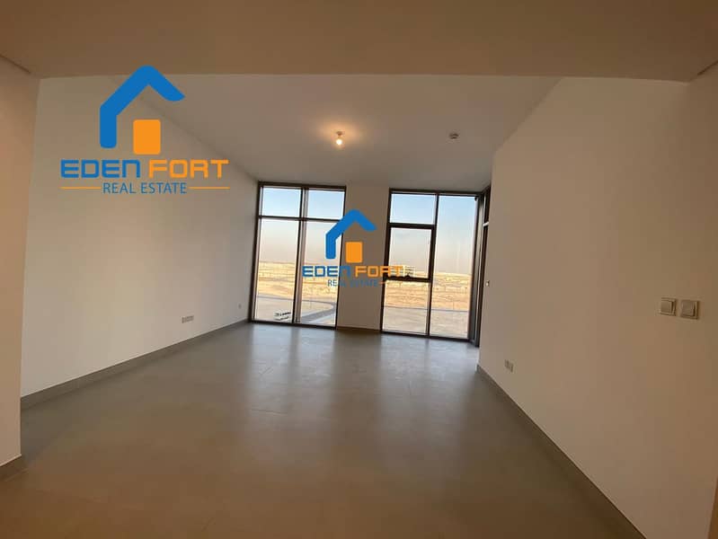 6 Brand New Large 2 Bedroom Unfurnished Flat