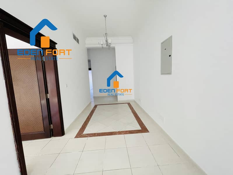 7 Compound Villa 4BR+M Near to Jumeriah Beach