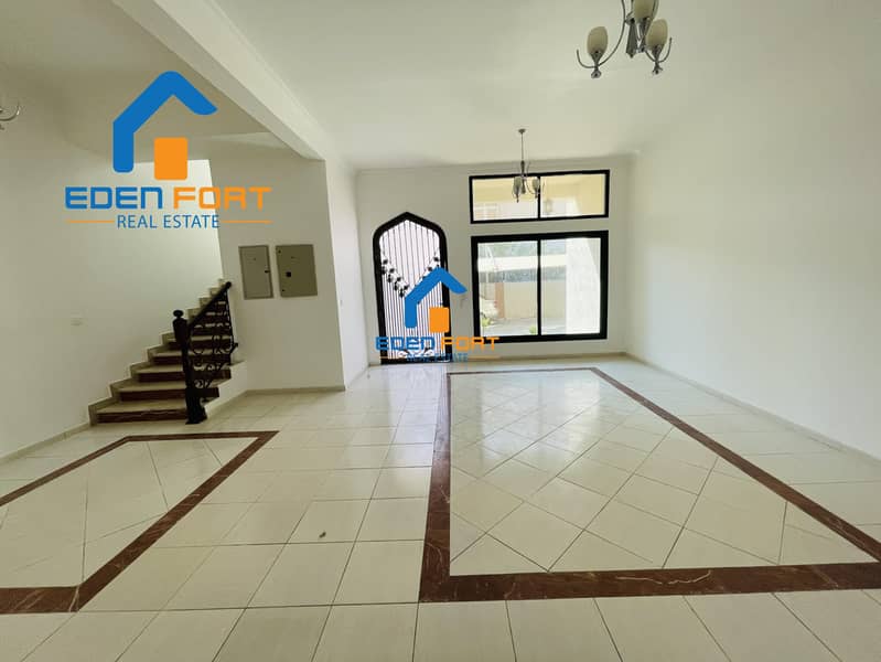 14 Compound Villa 4BR+M Near to Jumeriah Beach