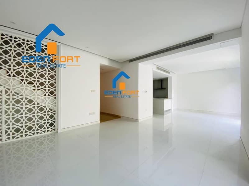 13 BEAUTIFUL 4BHK PLUS MAID IN VICTORY HEIGHTS
