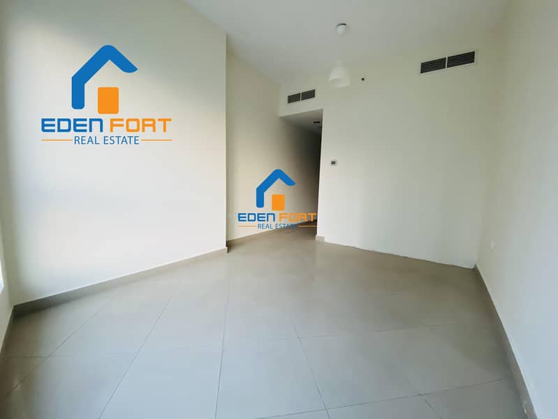 11 HURRY UP AMAZING OFFER 3BHK + MAID ROOM IN JLT
