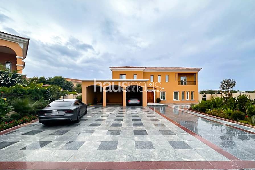 FULLY RENOVATED | Golf Course View | Private Pool FULLY RENOVATED | Golf Course View | Private Pool