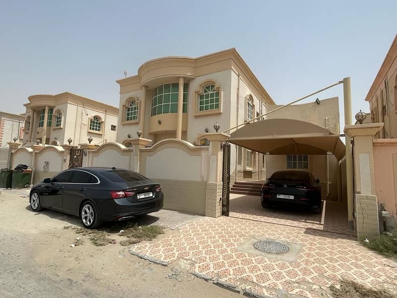 Villa for sale two floors Kindergarten 2 6 bedrooms, hall, majlis and outdoor kitchen and a