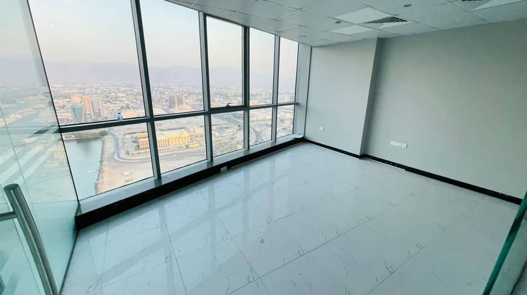 Офис в Дафан Аль Накхил，Джульфар Тауэрс, 450000 AED - 6555653