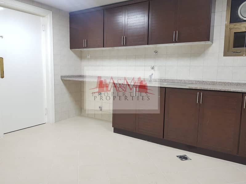 7 Spacious 4 Bedroom Apartment with Balcony in Electra Street