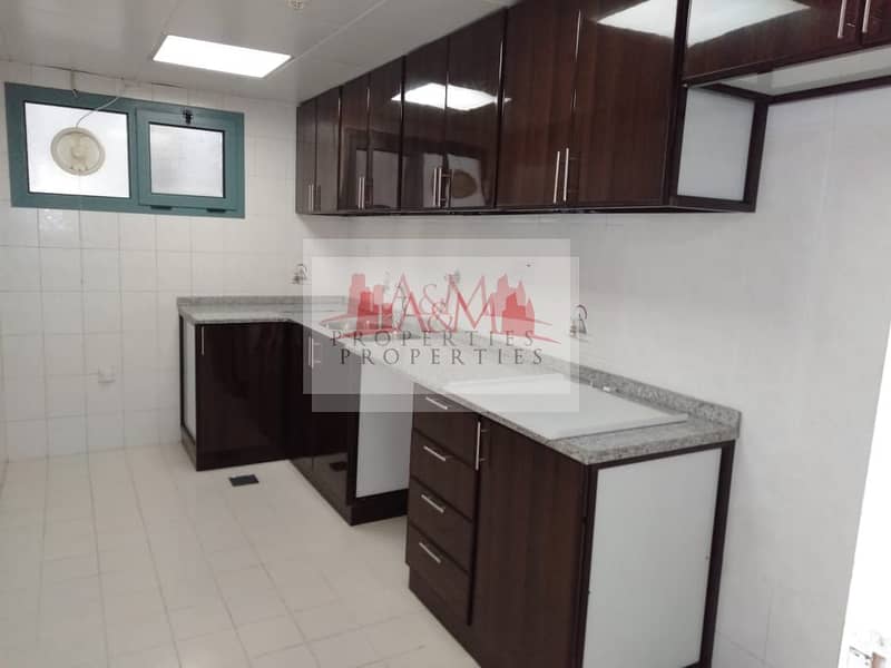 10 SPACIOUS. : 1 Bedroom Apartment in a prime location of Al Nahyan Area 45000 only. !