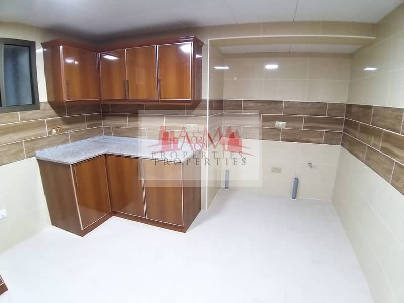 19 FULLY RENOVATED. : Three Bedroom in Corniche for AED 78