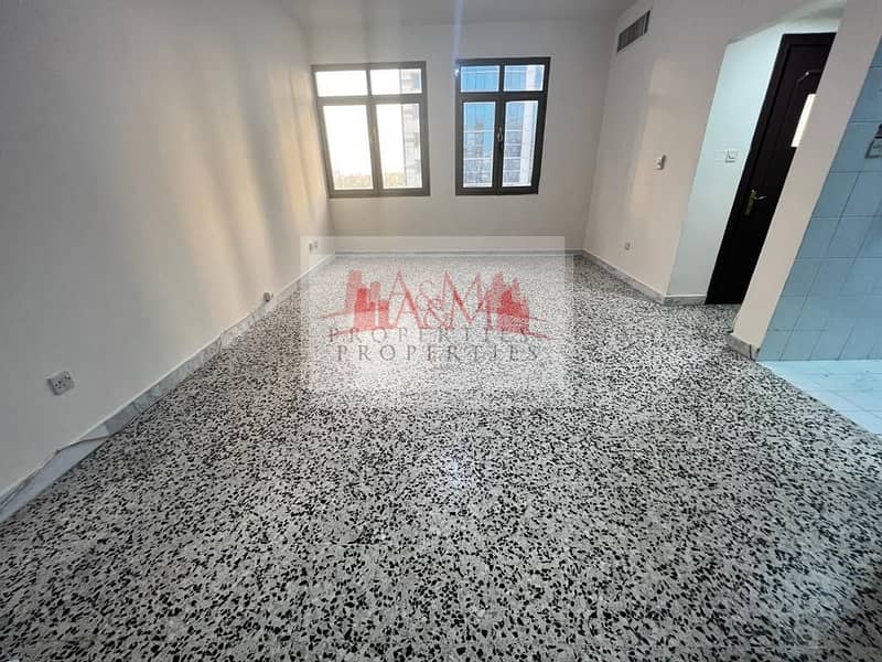 Квартира в Мадинат Заид, 1 спальня, 38000 AED - 5843519