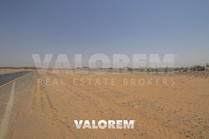 Commercial and Industrial Plot for Sale in Umm Al Quwain