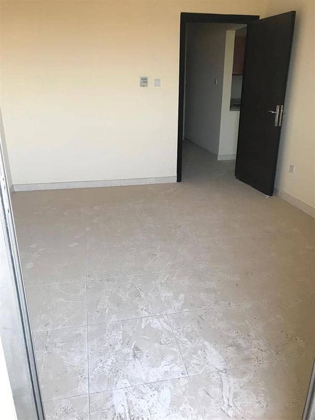 Квартира в Эмирэйтс Лейк Тауэрс, 2 cпальни, 220000 AED - 2891305