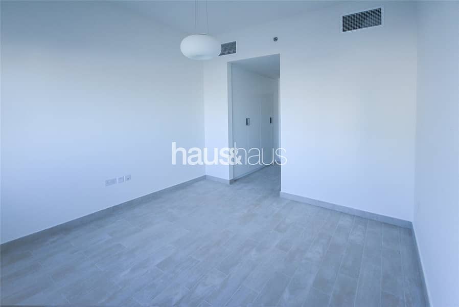 Stunning Brand New 2 Bedroom Apartment!!