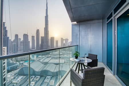 فلیٹ 3 غرف نوم للايجار في وسط مدينة دبي، دبي - Balcony Area
