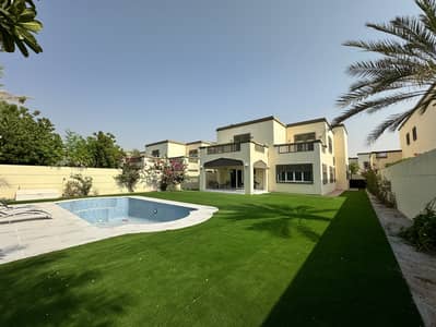 فیلا 4 غرف نوم للايجار في جميرا بارك، دبي - Exteriors