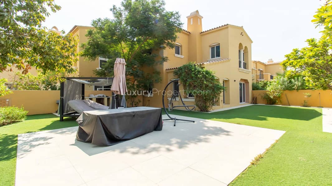 Vastu | Upgraded | Single Row | Landscaped Garden Vastu | Upgraded | Single Row | Landscaped Garden
