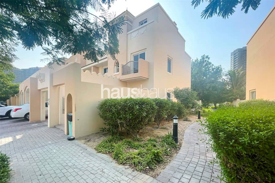 4 Spacious Bedrooms + Maids | Standout Unit | TH2 4 Spacious Bedrooms + Maids | Standout Unit | TH2