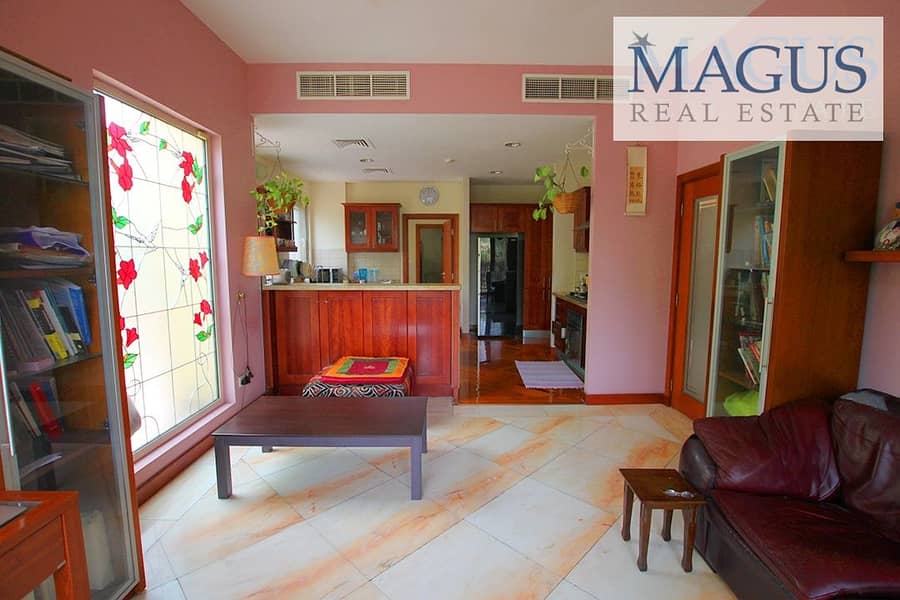 13 Upgraded Villa | Well Maintained | 3 BR + M