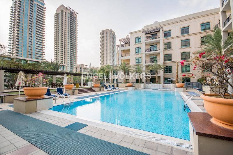Large 2 bed study with pool view Travo B