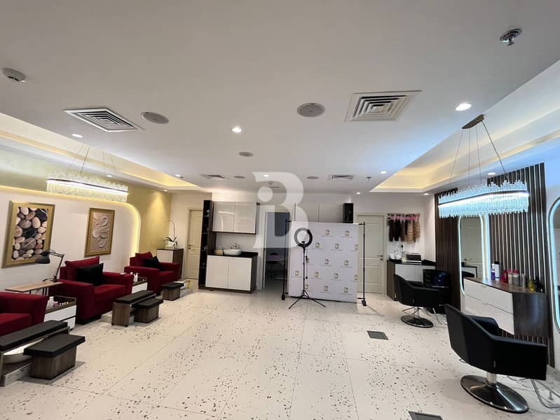 SPACIOUS WELL FITTED RETAIL UNIT | LAKE LEVEL SPACIOUS WELL FITTED RETAIL UNIT | LAKE LEVEL