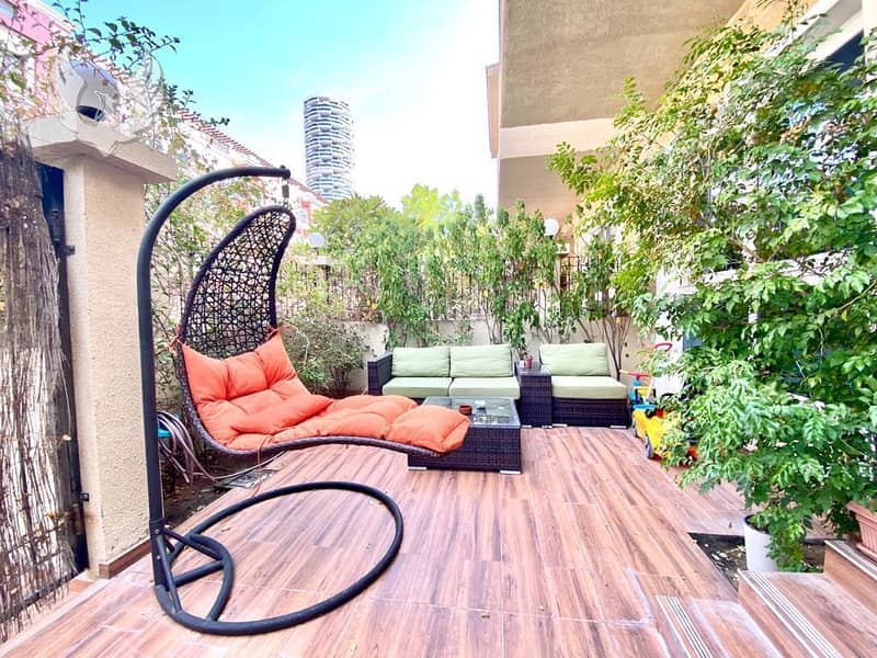 Big Layout | Unfurnished | Available Now Big Layout | Unfurnished | Available Now