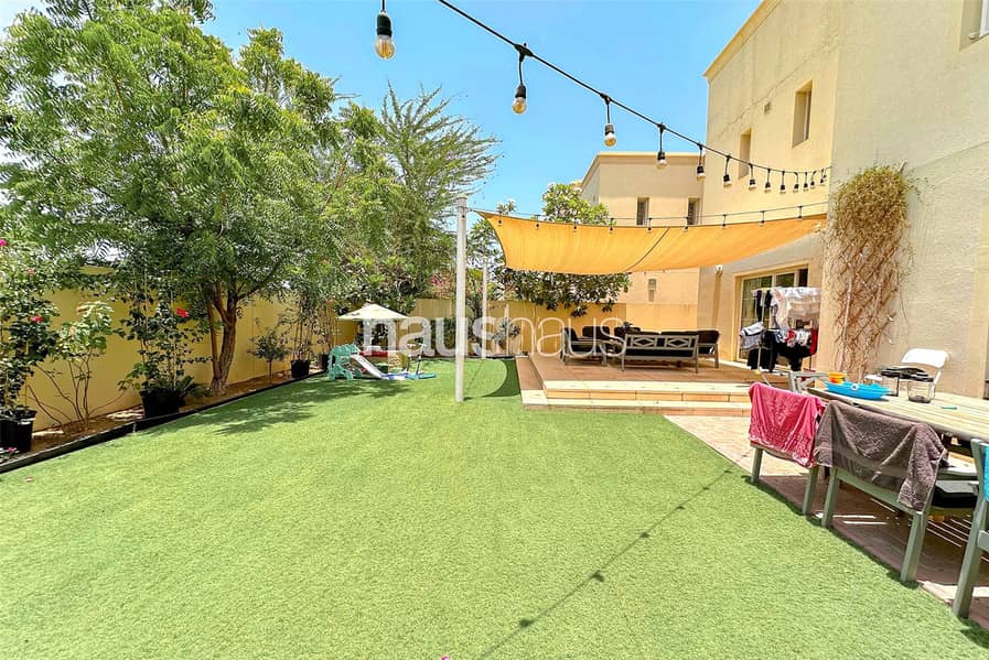 4 Bedrooms + Study + Maids | Great Investment 4 Bedrooms + Study + Maids | Great Investment