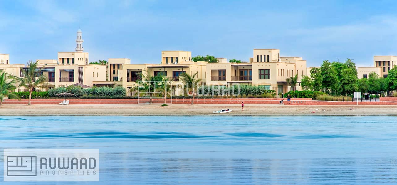 Amazing 4Bedroom Villa for Sale Granada, Mina Al Arab