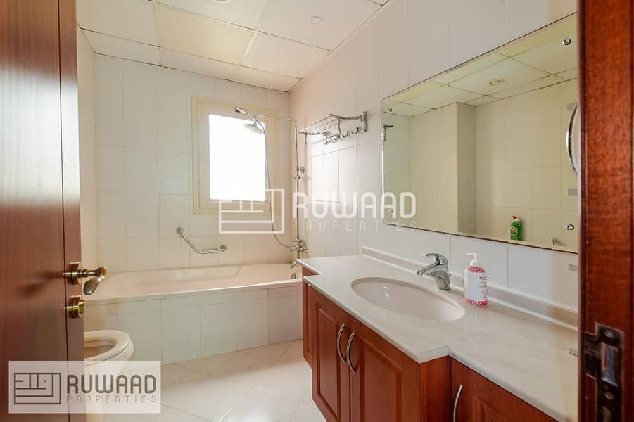9 Amazing 4 Bedroom for Rent in Al Hamra