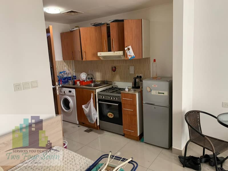 2 Vacant & Ready to move in Furnished Studio In Lakeside Tower C