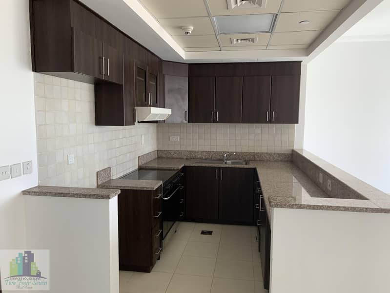 8 AMAZING 1BR FOR RENT IN CHURCHILL RESIDENCY BUSINESS BAY