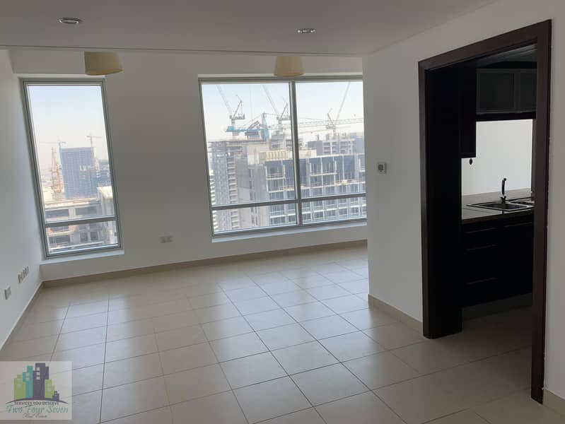 2 AMAZING 1BR FOR RENT IN BURJ VIEWS DOWNTOWN