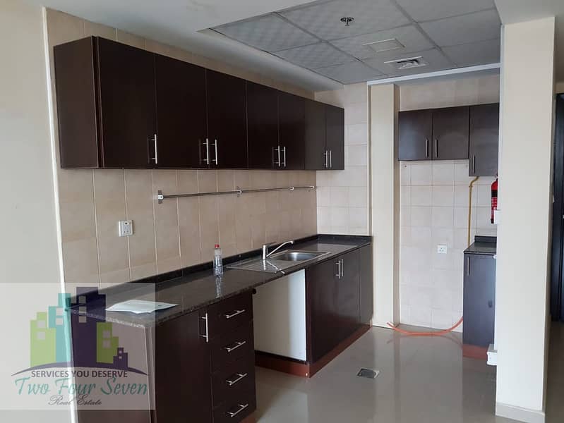 6 SPACIOUS  1 bhk IA AVAILABLE  ON AFFORDABLE RENT IN SPORTS CITY