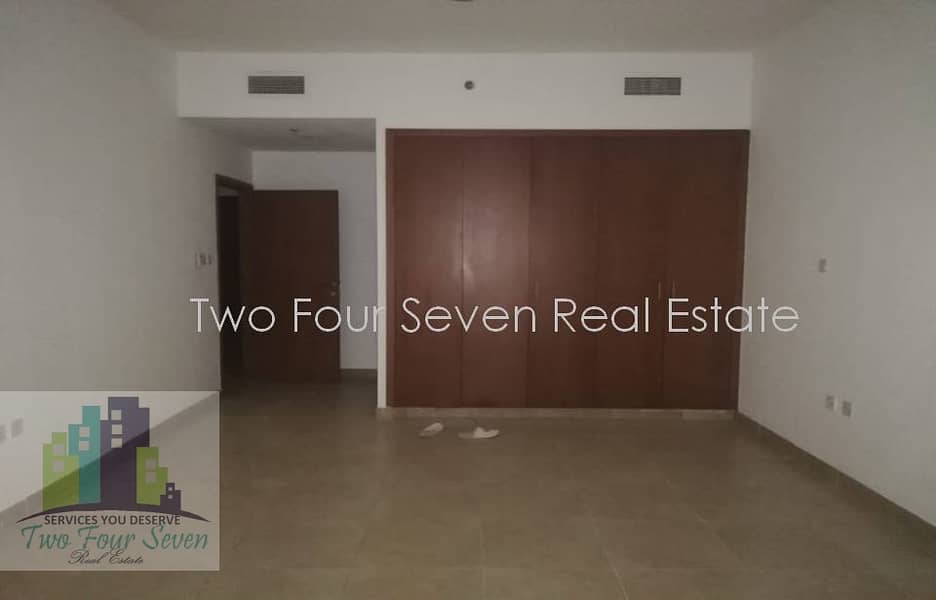 5 Equipped Kitchen Appliances / Unfurnished 1 Bedroom in Mag 218