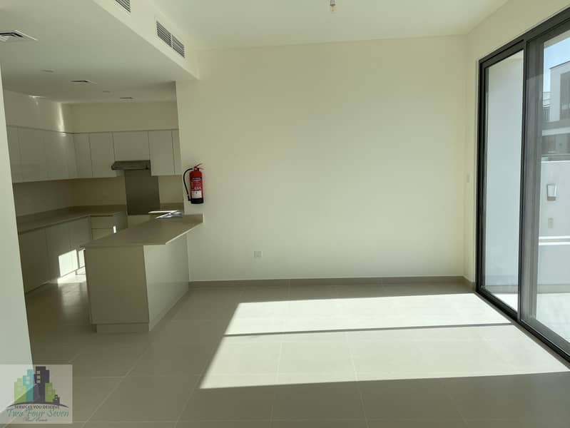 4 BRAND NEW TYPE 2E 4BR TOWNHOUSE FOR RENT IN MAPLE 3