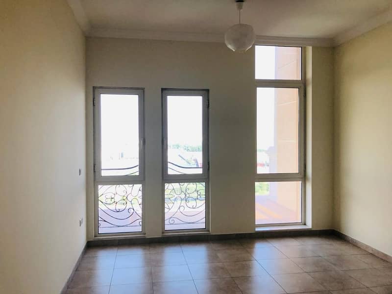 Higher floor,full canal view ,one bedroom with balcony for rent in canal residence,in 50000 sport