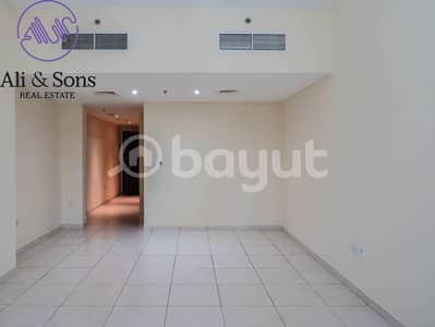 شقة 3 غرف نوم للايجار في المركزية، أبوظبي - شقة في شارع الاستقلال،المركزية 3 غرف 80000 درهم - 7124270