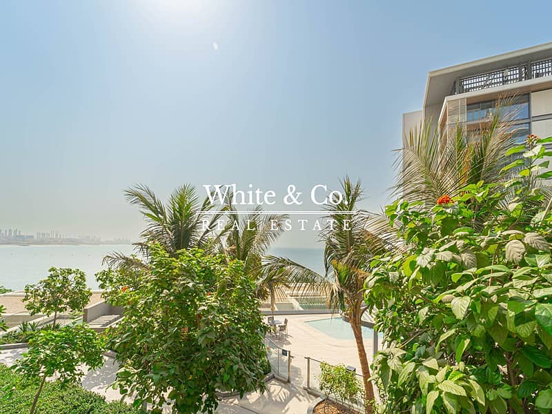 Sea and Sunset Views | Low Floor | Vacant Sea and Sunset Views | Low Floor | Vacant