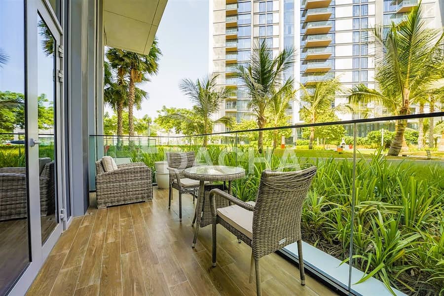 Private Terrace / Vacant / Must See Unit Private Terrace / Vacant / Must See Unit