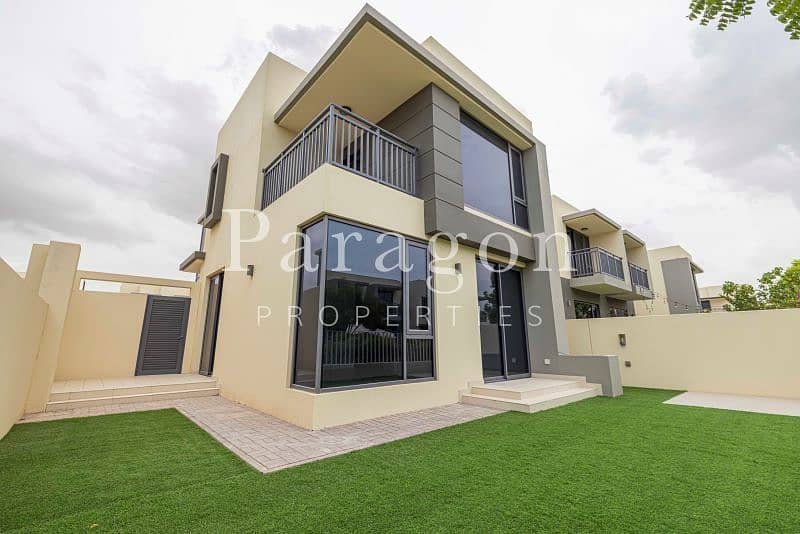 Vacant 1st Dec | Unfurnished | Landscaped Vacant 1st Dec | Unfurnished | Landscaped
