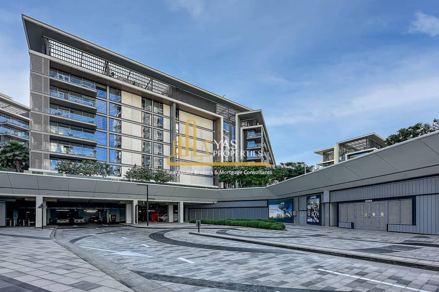 10 BLUE WATERS EXTERIOR + AMENITIES (FLIPPED)-17. jpg