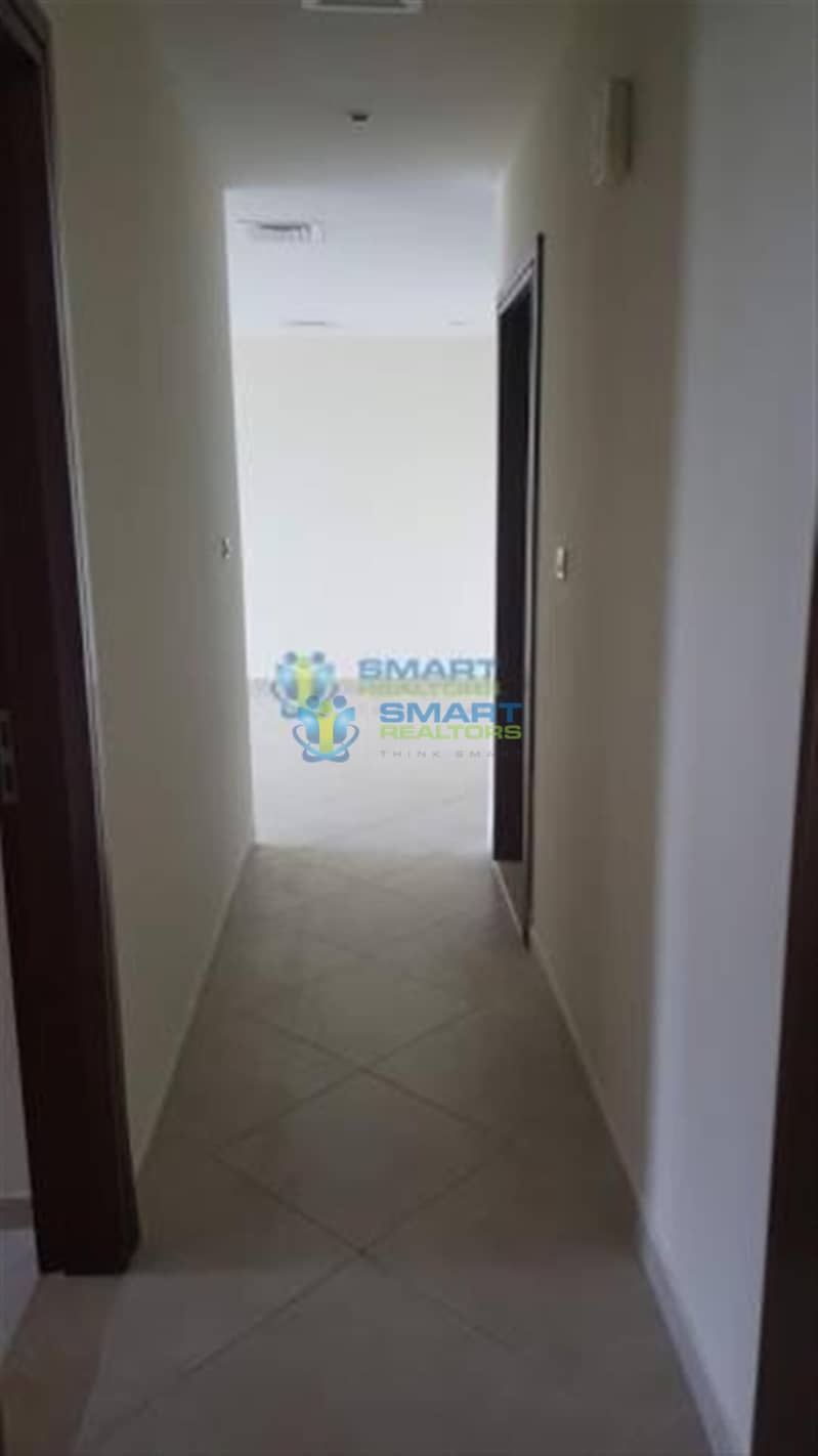 5 Very Well Maintained chiller free 2 BR Apartment in Jumeirah