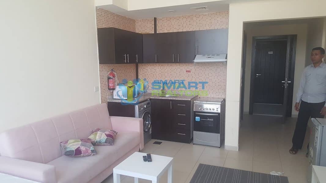 2 Fully Furnished Nicely  Maintained without Balcony