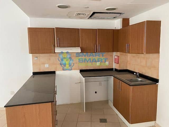 4 High Floor 2 Bedroom 3 Bathroom with Parking in Lagovista C