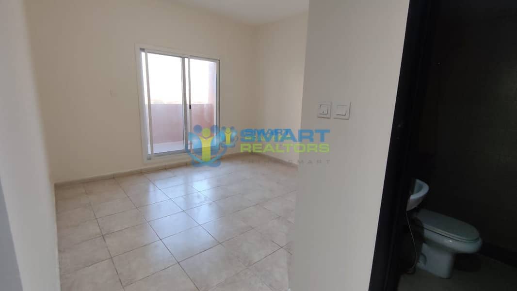 5 |Best Deal| 1-Bedroom In ''DV-4''