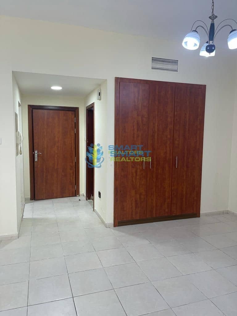 شقة في يونيفيرسيتي فيو،واحة دبي للسيليكون (DSO) 250000 درهم - 4346985