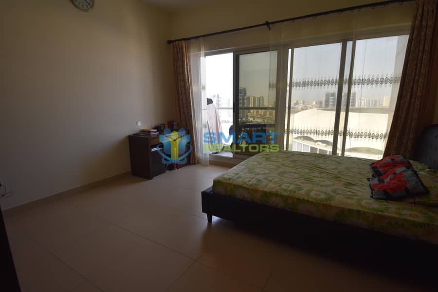 7 Higher Floor Fully Furnished Stadium View