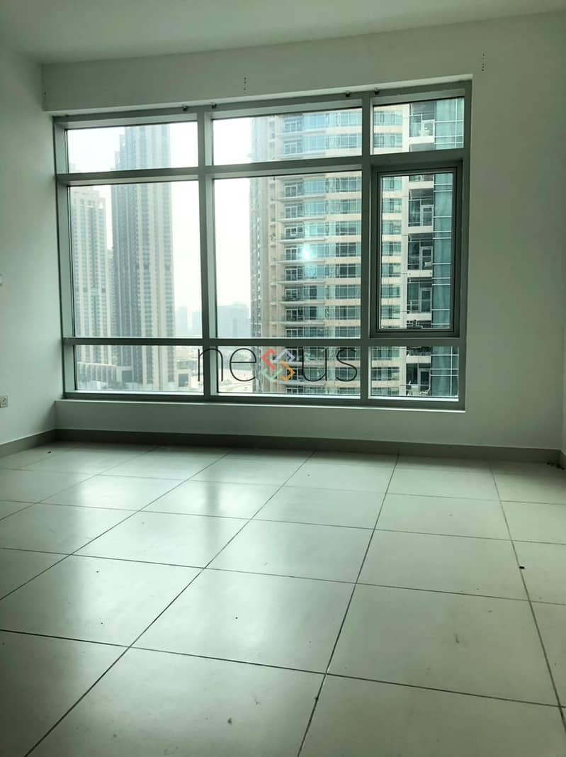 4 Chiller Free | High Floor | Downtown View |