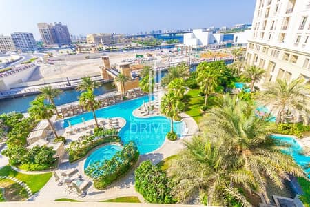Luxurious Apartment | Vacant on Transfer Luxurious Apartment | Vacant on Transfer